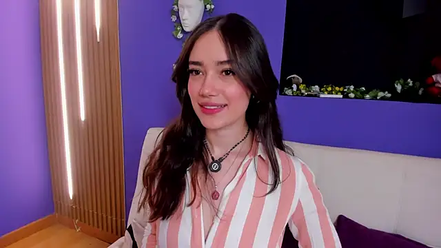 Snapshot of Kate_Amaretto_ chatting on 18, 9, 2025 Kate Amaretto online show from 18, 9, 2025