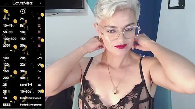 Snapshot of scarlett_paris22 chatting on 9, 3, 2025 scarlett paris22 online show from 9, 3, 2025