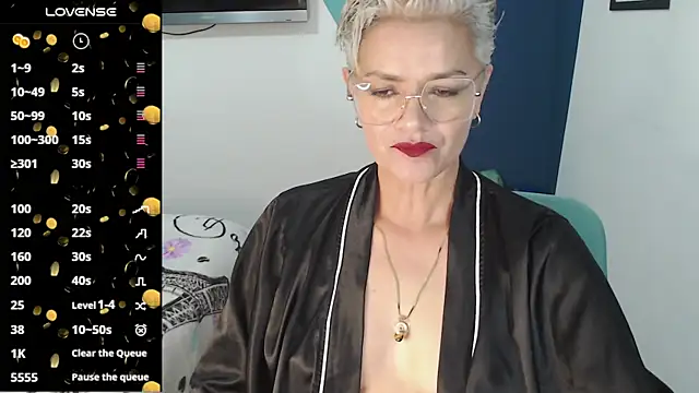 scarlett paris22 online show from 15, 3, 2025