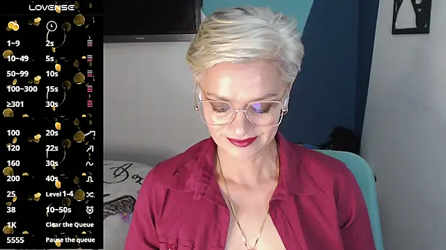 scarlett paris22 online show from 23, 3, 2025