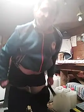 Chris8149 online show from 15, 2, 2025