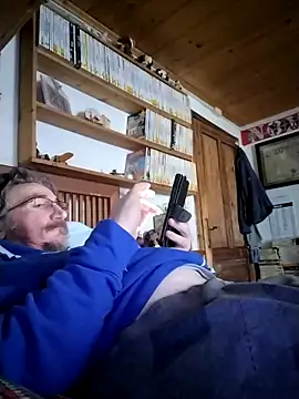 Chris8149 online show from 16, 2, 2025