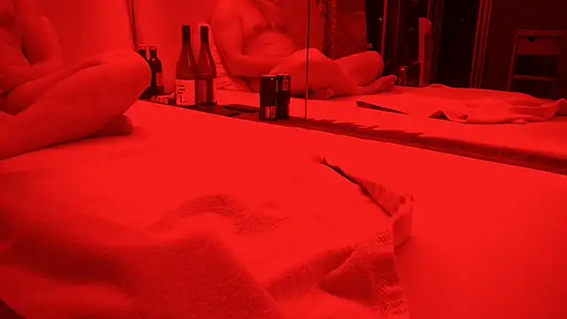 Snapshot of ROXYNL chatting on 22, 12, 2024 ROXYNL online show from 22, 12, 2024