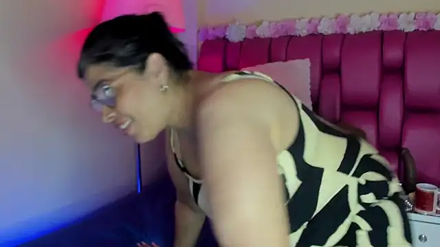 desire matture online show from 11, 1, 2025