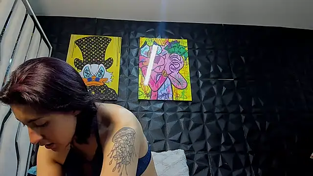 Snapshot of AngelaLinaresx69 chatting on 24, 2, 2026 AngelaLinaresx69 online show from 24, 2, 2026