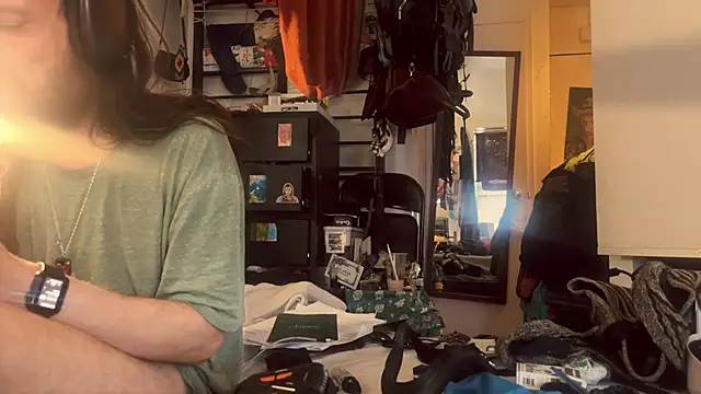 DownstairsSky online show from 12, 4, 2026