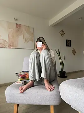 Snapshot of Ameellie chatting on 29, 10, 2025 Ameellie online show from 29, 10, 2025