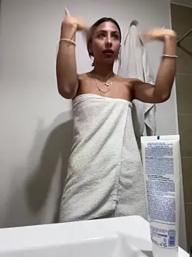 Snapshot of Ameellie chatting on 20, 11, 2025 Ameellie online show from 20, 11, 2025