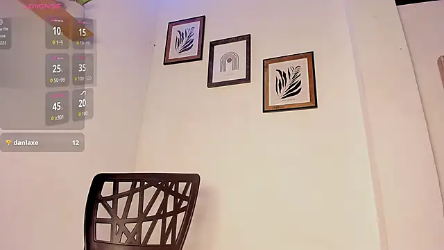 Letizia West  online show from 6, 11, 2025