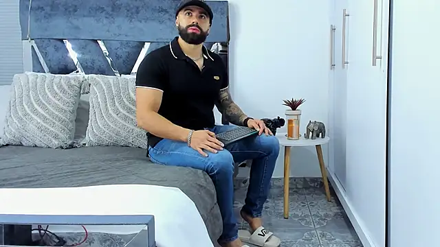 Zack Froone online show from 3, 12, 2025