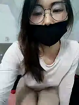 I AM NOT A SLUT online show from 17, 1, 2025