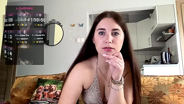 Teylor Love online show from 17, 9, 2025
