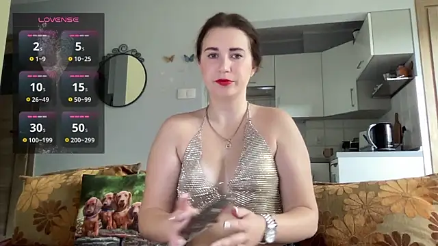 Teylor Love online show from 18, 9, 2025