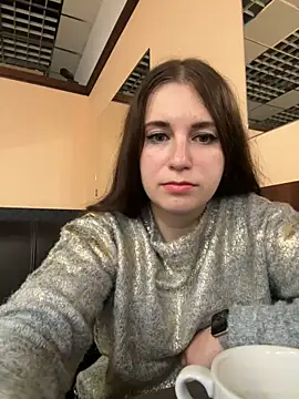 Teylor Love online show from 25, 9, 2025