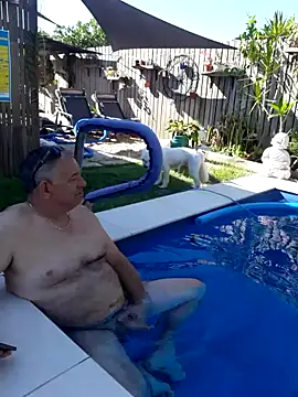 Cock-a-saurus68 online show from 28, 11, 2025