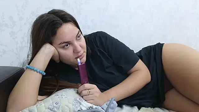 Snapshot of Nelly_Fischer chatting on 14, 1, 2025 Nelly Fischer online show from 14, 1, 2025