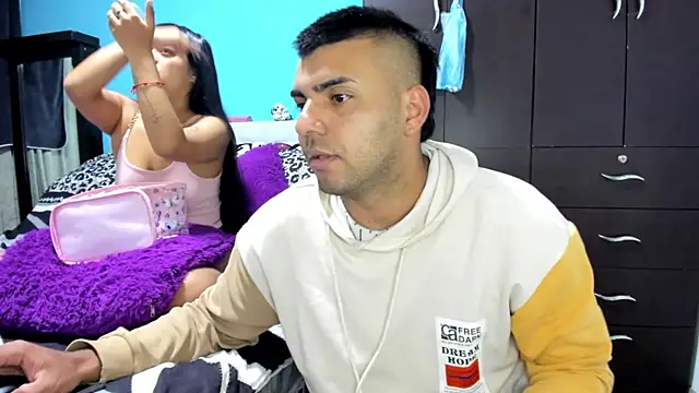 Snapshot of 2ScarletandRyan8 chatting on 23, 10, 2025 2ScarletandRyan8 online show from 23, 10, 2025