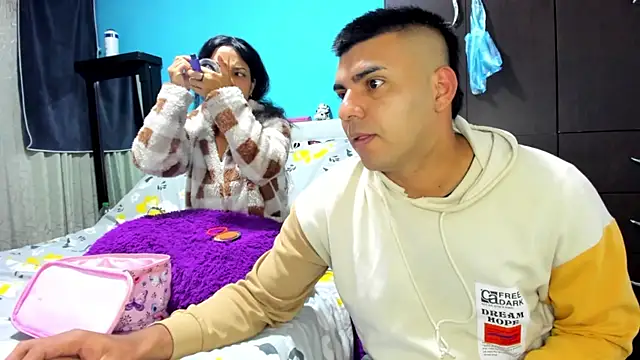 Snapshot of 2ScarletandRyan8 chatting on 7, 11, 2025 2ScarletandRyan8 online show from 7, 11, 2025