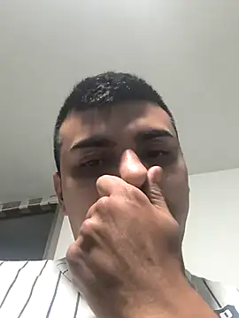 Snapshot of 2ScarletandRyan8 chatting on 20, 11, 2025 2ScarletandRyan8 online show from 20, 11, 2025