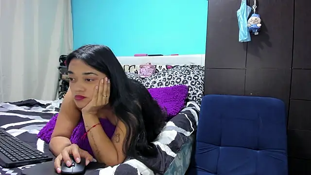 2ScarletandRyan8 online show from 17, 3, 2026