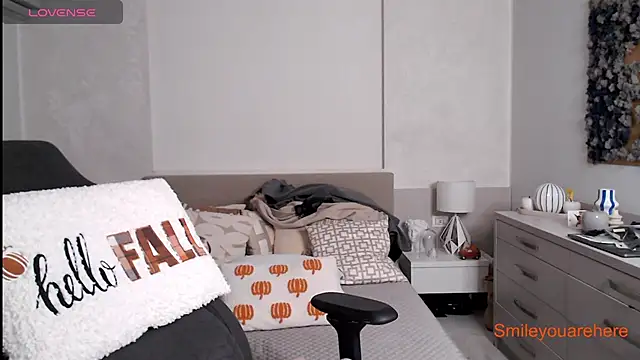 Smileyouarehere online show from 19, 11, 2025