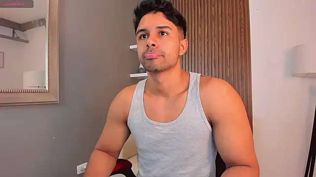 Snapshot of liam_collins21 chatting on 6, 2, 2025 liam collins21 online show from 6, 2, 2025