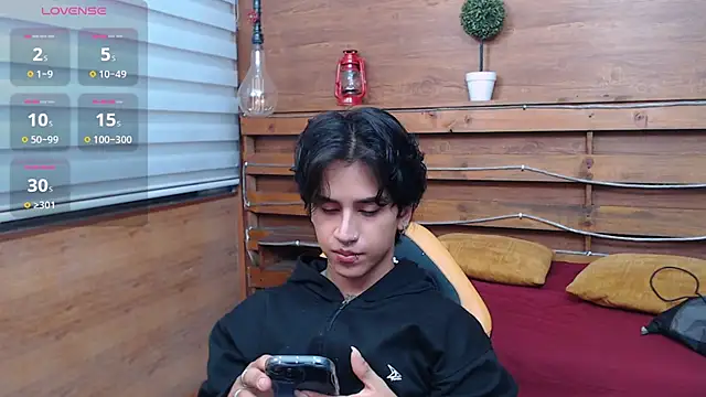 alex 477 online show from 4, 3, 2026