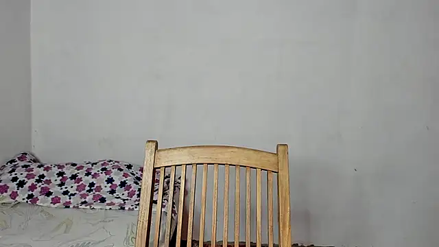 Jade Dorthini online show from 15, 3, 2025