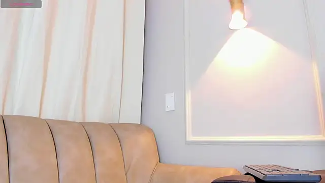 Lia walton online show from 30, 12, 2024