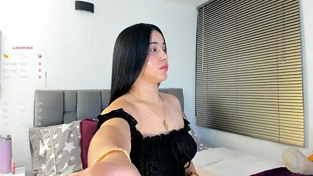 Gigi-bom online show from 19, 2, 2026