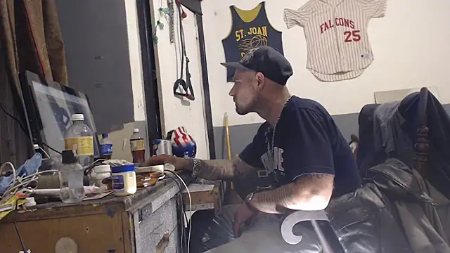 Snapshot of sledge901 chatting on 9, 11, 2025 sledge901 online show from 9, 11, 2025