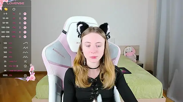 Cowell Adelina online show from 13, 10, 2025