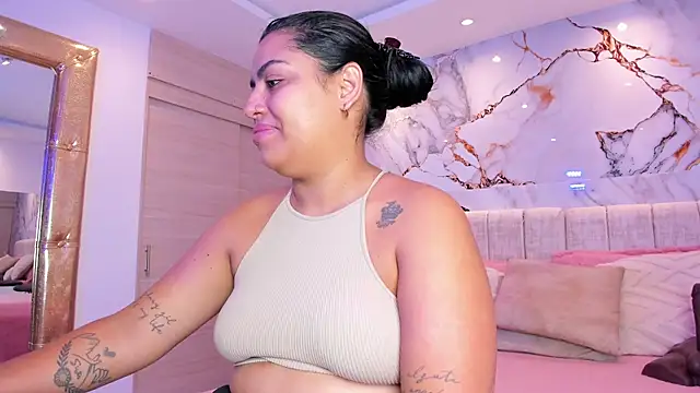 kiana cream online show from 4, 12, 2025