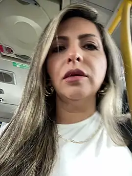  Abril-Office1 online show from 2, 12, 2024