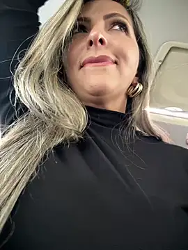  Abril-Office1 online show from 6, 12, 2024