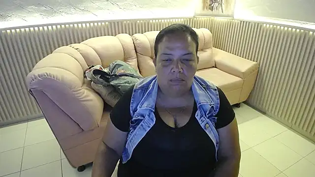 Penelope Nipples  online show from 5, 3, 2026