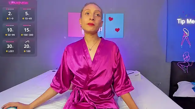 IsabellaSpencer online show from 9, 10, 2025