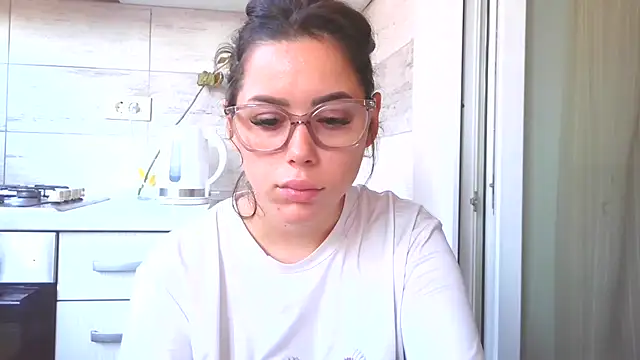 LovelyJulliette online show from 28, 10, 2025