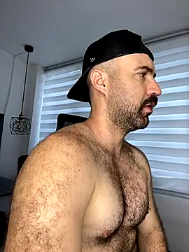 Snapshot of ADONIS_ART01 chatting on 22, 10, 2025 ADONIS ART01 online show from 22, 10, 2025