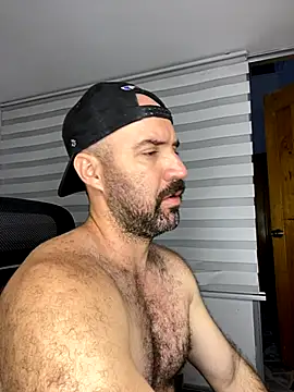 Snapshot of ADONIS_ART01 chatting on 26, 10, 2025 ADONIS ART01 online show from 26, 10, 2025