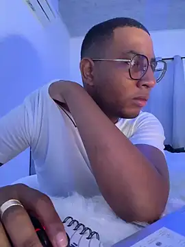 Arwens bell08 online show from 6, 3, 2025