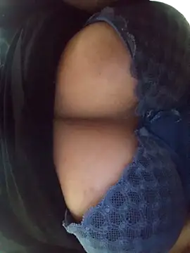 Snapshot of Blueecherry chatting on 6, 1, 2026 Blueecherry online show from 6, 1, 2026