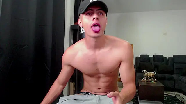 Snapshot of Stiven_CL chatting on 7, 11, 2025 Stiven CL online show from 7, 11, 2025