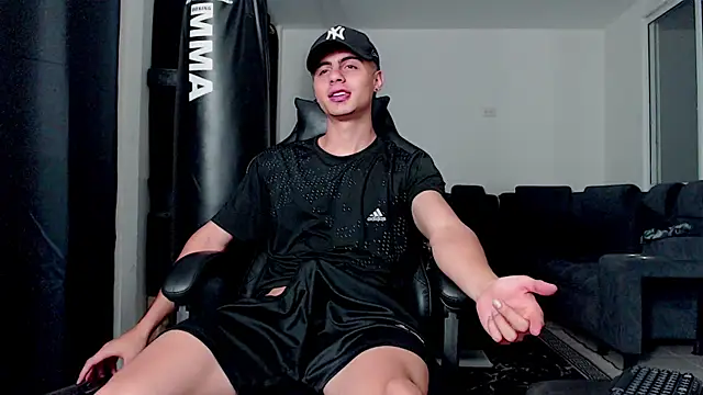 Snapshot of Stiven_CL chatting on 30, 11, 2025 Stiven CL online show from 30, 11, 2025