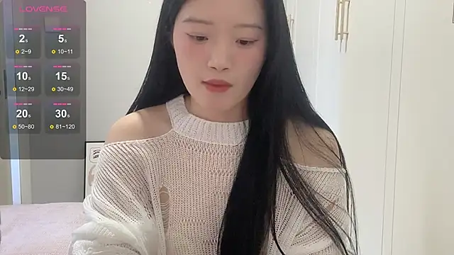 Snapshot of rose-u chatting on 18, 11, 2025 rose-u online show from 18, 11, 2025