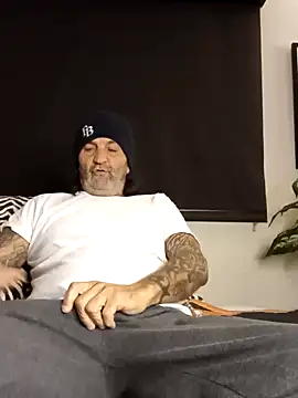 Hotbodyscottie online show from 2, 12, 2024