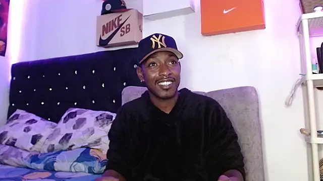 Snapshot of king__Black chatting on 18, 2, 2025 king Black online show from 18, 2, 2025