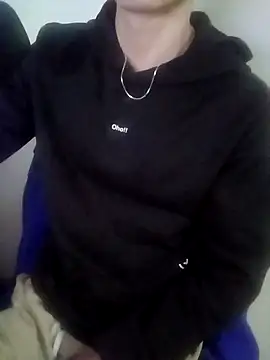 Snapshot of AntonioHot chatting on 22, 11, 2025 AntonioHot online show from 22, 11, 2025