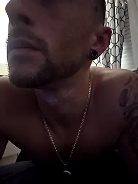 Twin2222 online show from 23, 12, 2025