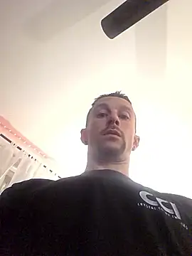 Twin2222 online show from 13, 1, 2026